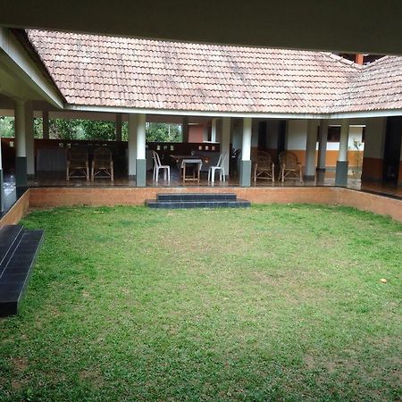 Stay Simple 3 Hills County Resort Kalpetta Luaran gambar